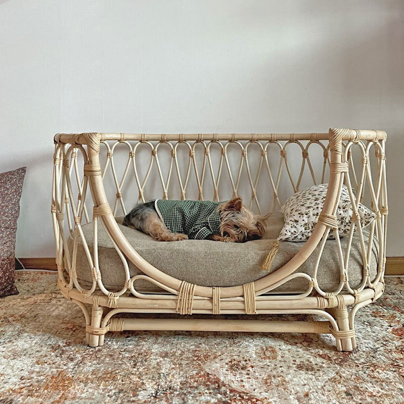 Handwoven Rattan Pet Sofa Bed for Dogs & Cats | Huellitas™
